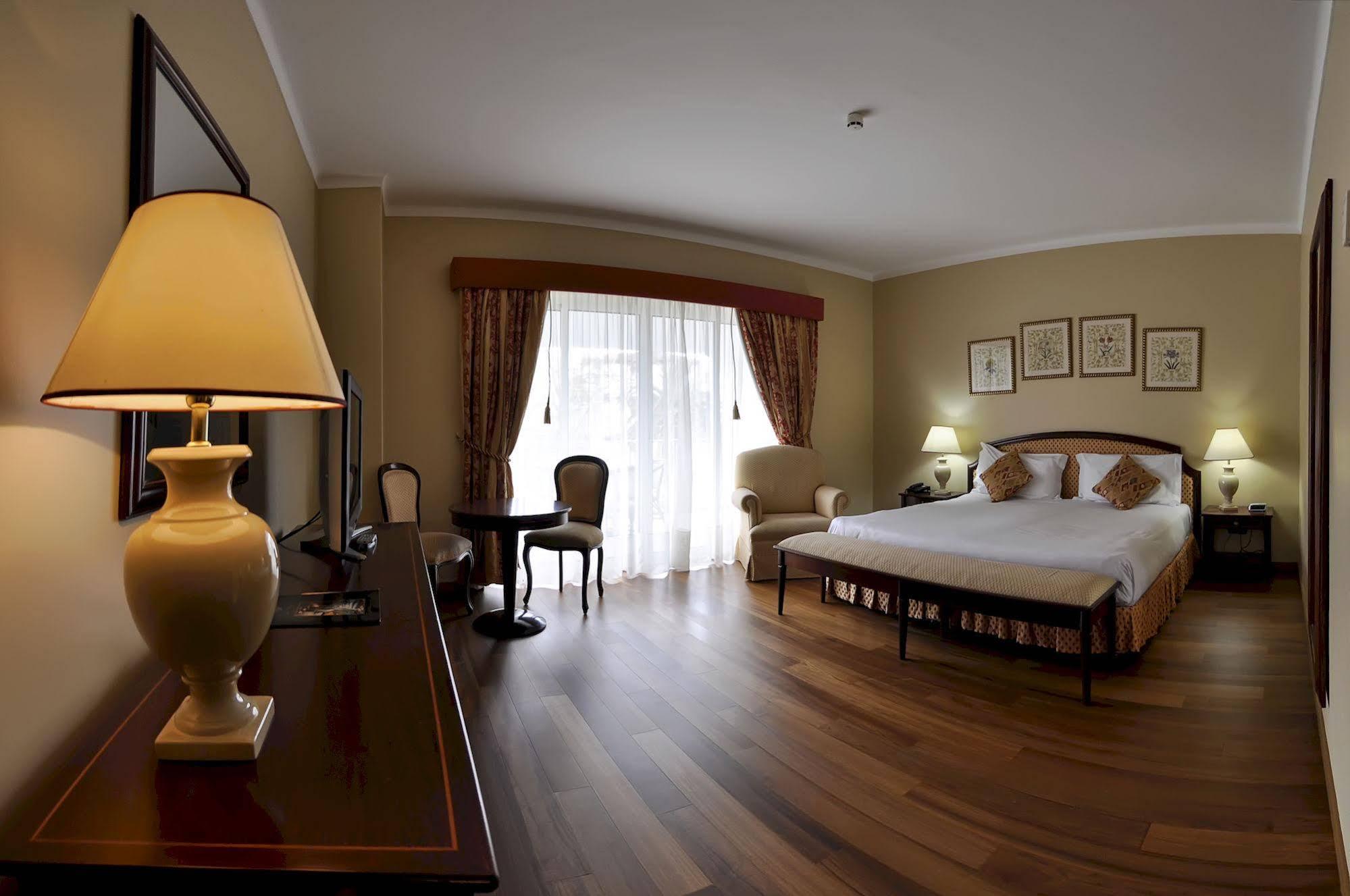 Ponta Delgada Hotel Talisman מראה חיצוני תמונה